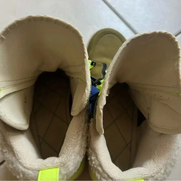 Nike Air Jordan 1 Zip High Utility Women Shoes Olive Black Volt Sz 10 AV3723-300 - Picture 7 of 8